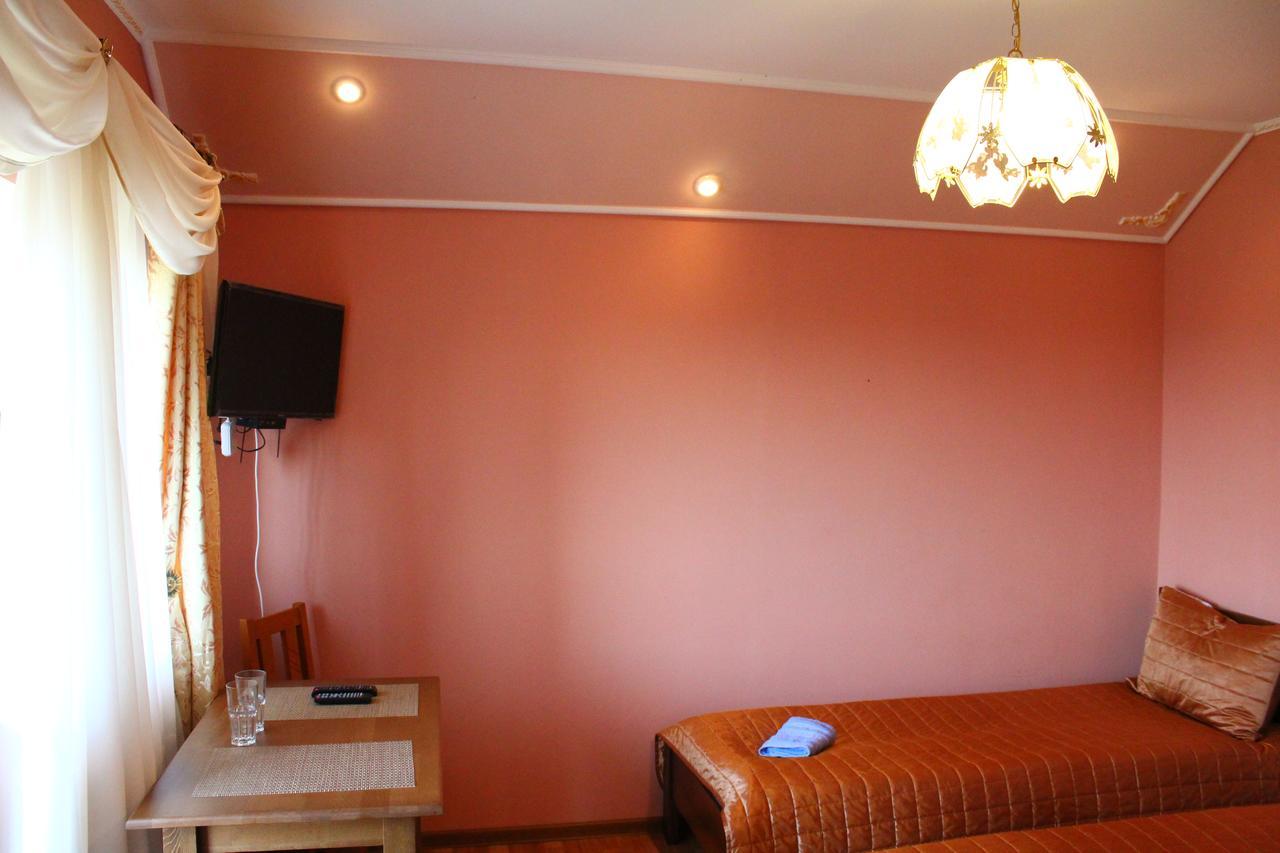 Cafe-Motel Goryanka Uzjhorod Eksteriør bilde